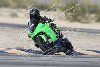 media/Jan-15-2026-Racers Edge (Thu) [[dfebeb70ab]]/3-B Group/Session 4 (Turn 5)/